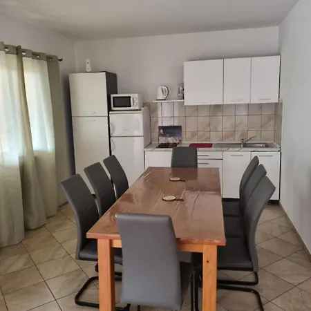 Appartement Mare Sukošan
