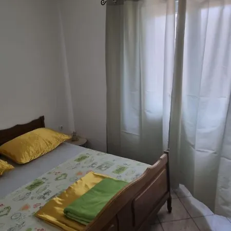 Apartment Mare - 20 M From Beach