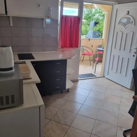 Apartment Mare - 20 M From Beach *