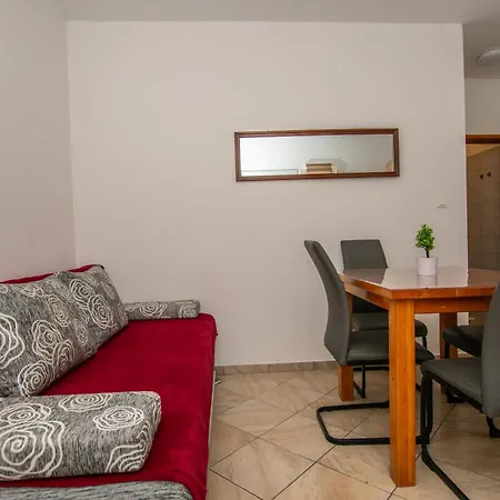 Appartamento Mare - 20 M From Sukošan